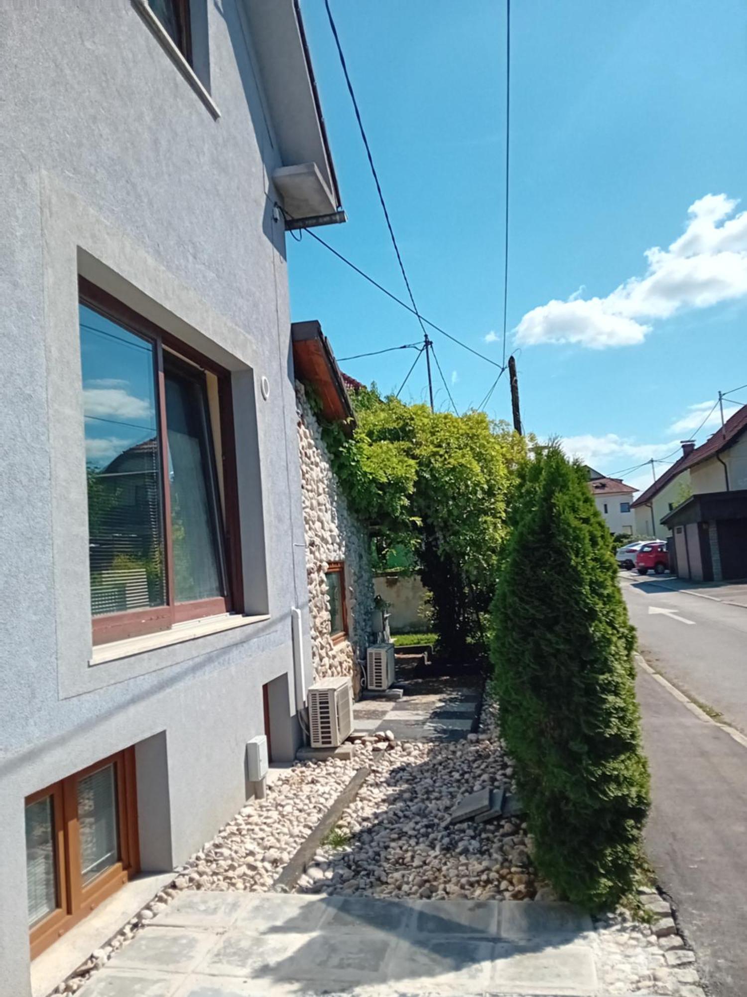 Apartment Baci For 4 Guests Lublana Zewnętrze zdjęcie